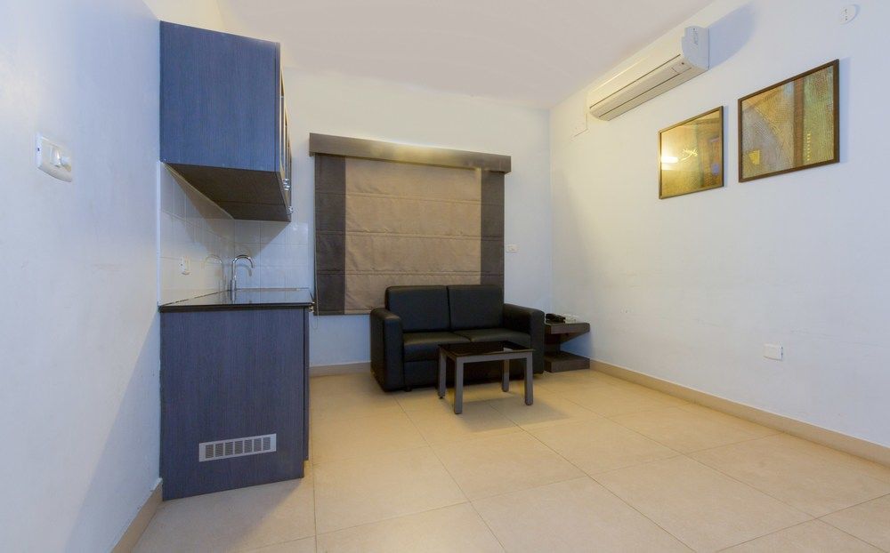 Fabhotel Stay Eeasy Thiruvanmiyur Chennai Exterior photo